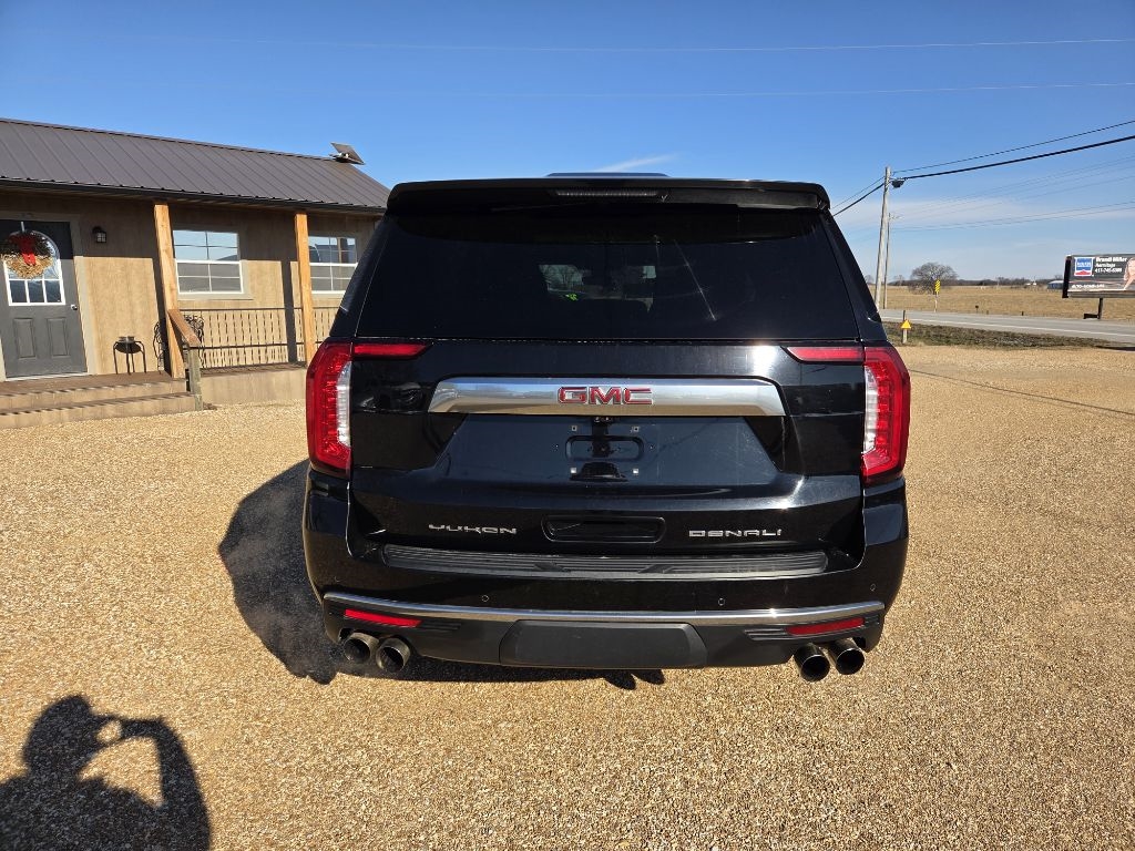 GMC Yukon  2021