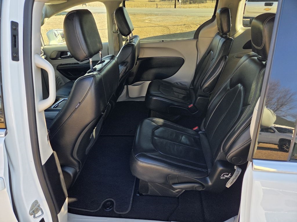 Chrysler Pacifica  2022