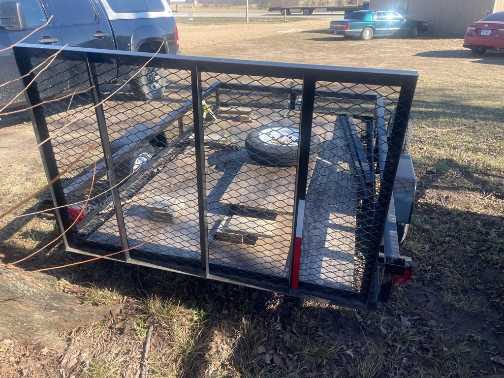 Carry-On Trailer Unknown  2021