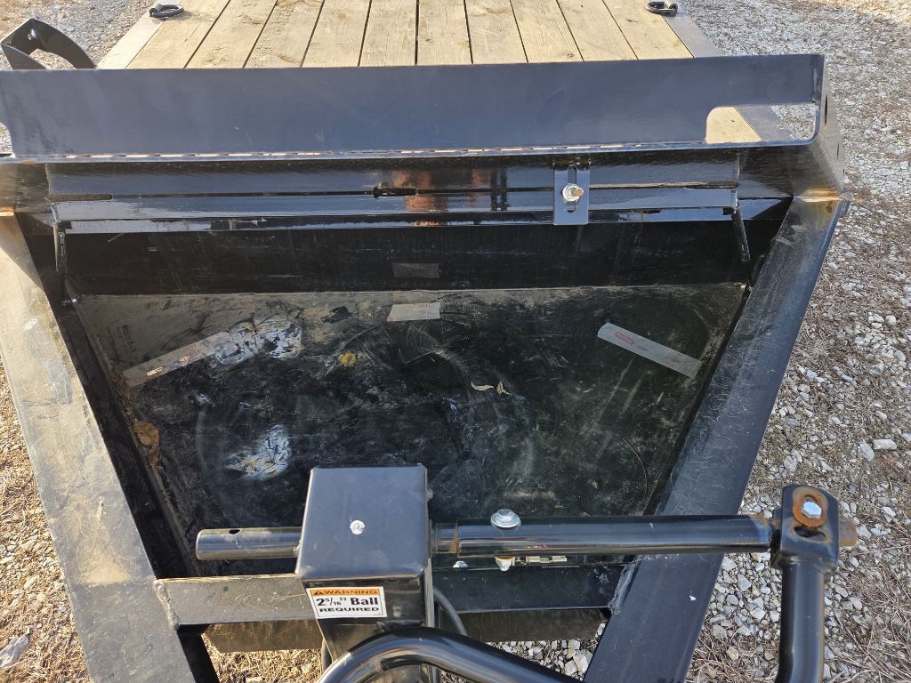 Diamond C Trailer Unknown  2022