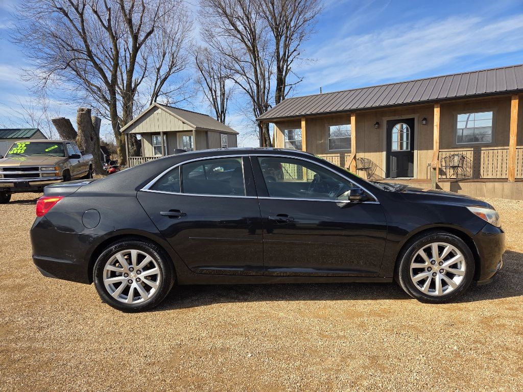 Chevrolet Malibu  2013