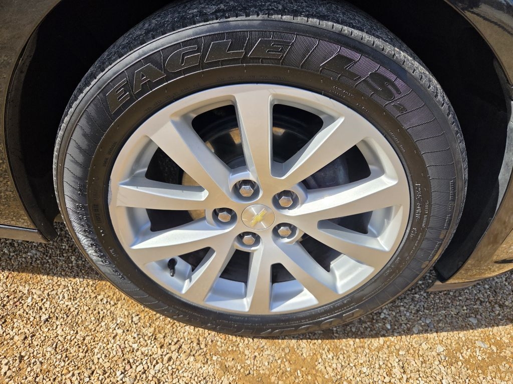 Chevrolet Malibu  2013