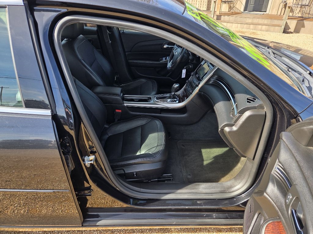 Chevrolet Malibu  2013