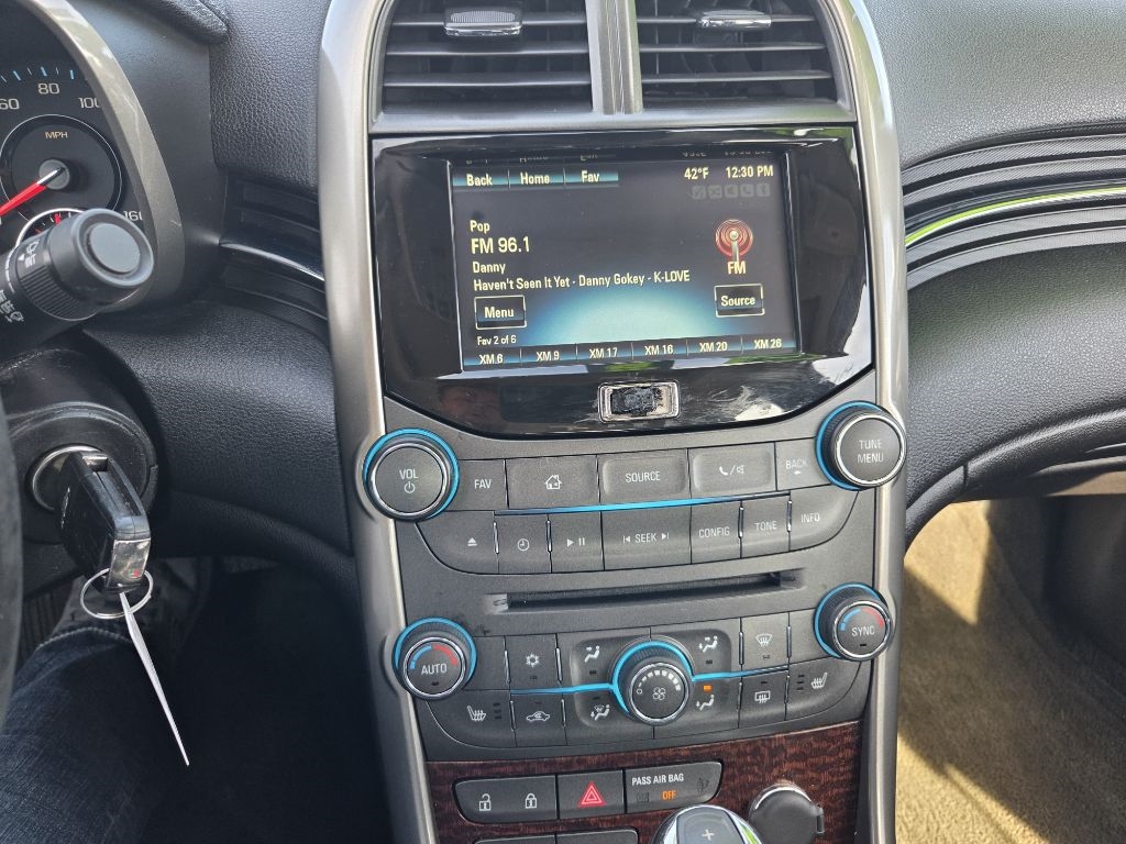 Chevrolet Malibu  2013