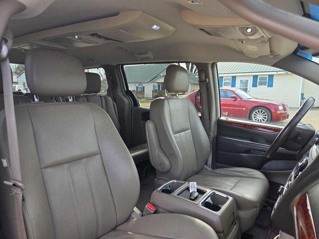 Chrysler Town & Country  2016