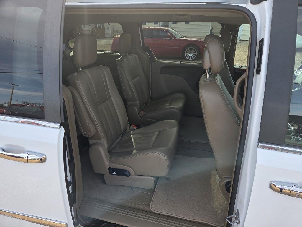 Chrysler Town & Country  2016