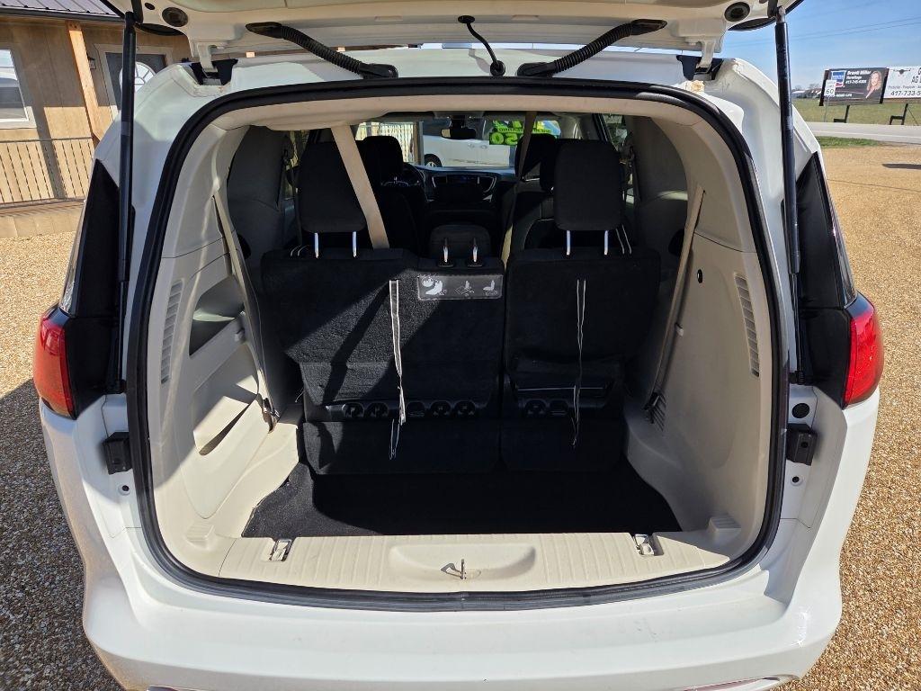 Chrysler Pacifica  2017