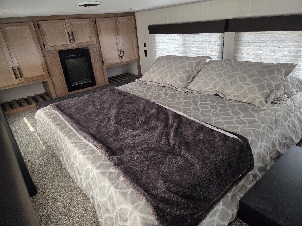 Forest River Cherokee  2025