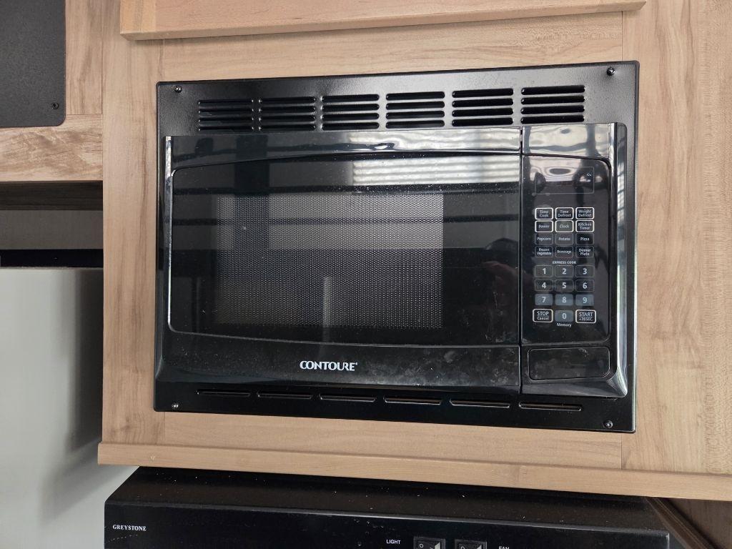 Forest River Cherokee  2025