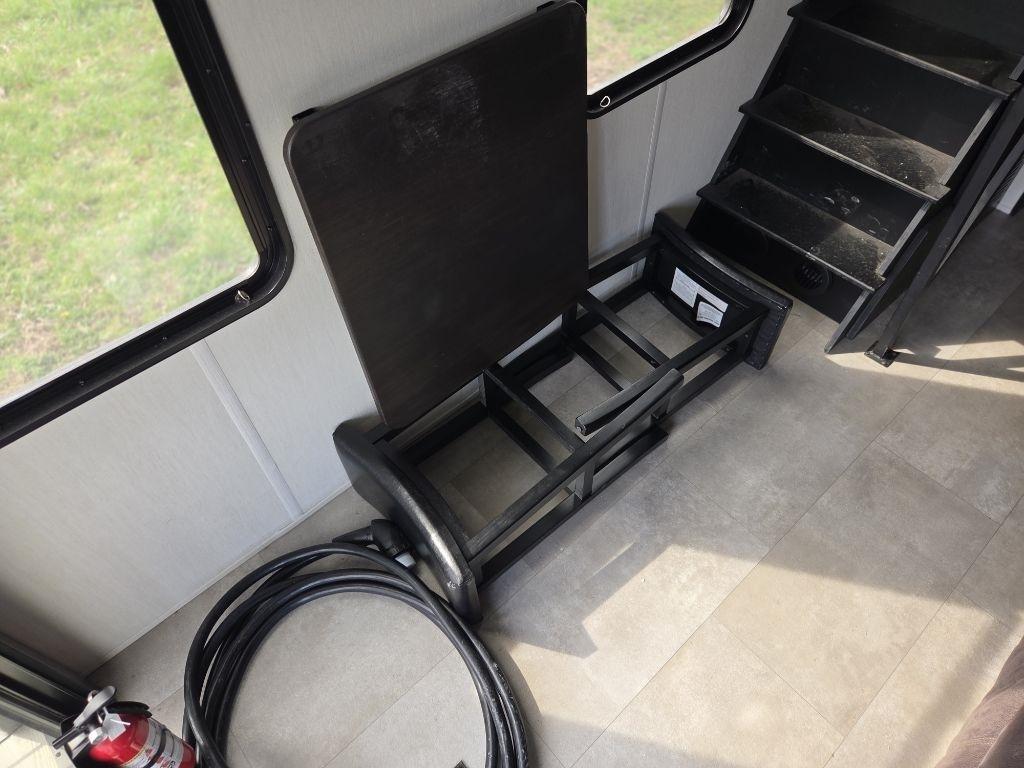 Forest River Cherokee  2025