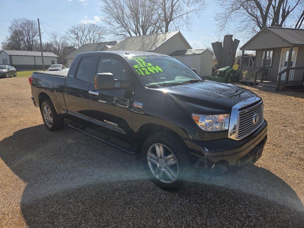 Toyota Tundra  2013