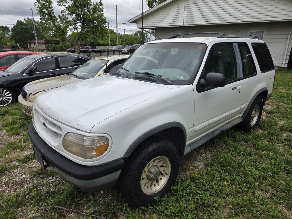 1998 Ford Explorer XLT