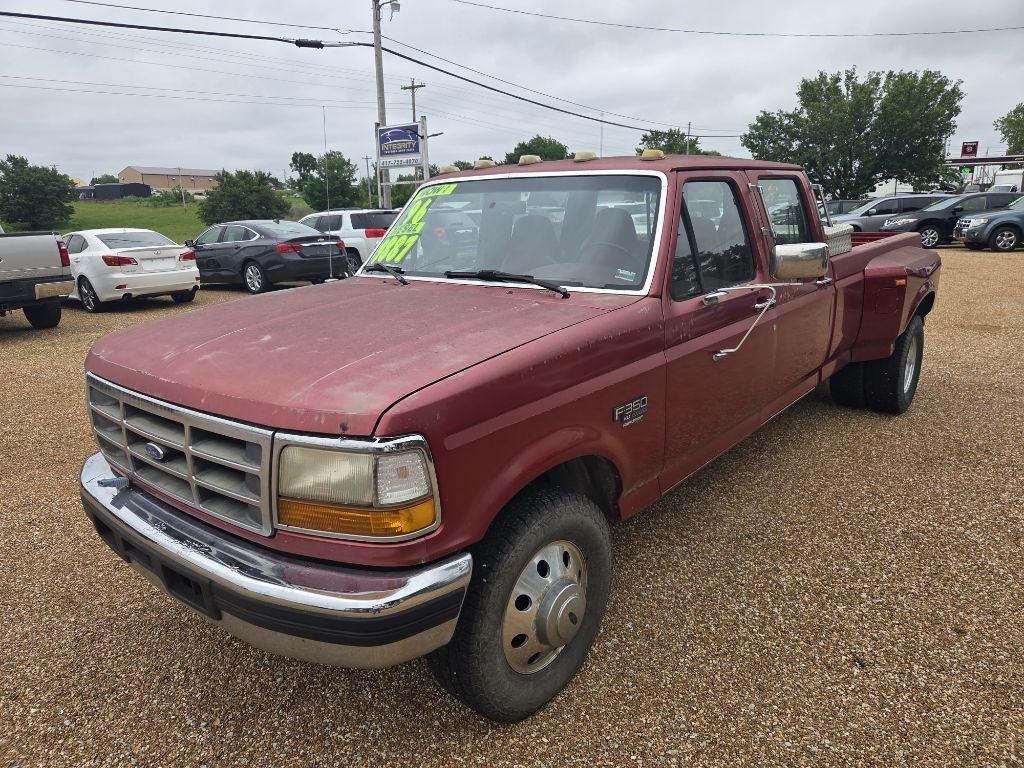1996 Ford F-350's photo