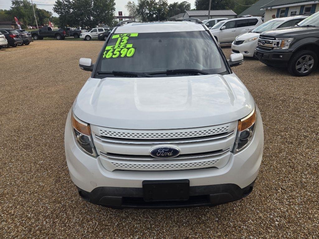 Ford Explorer photo 31