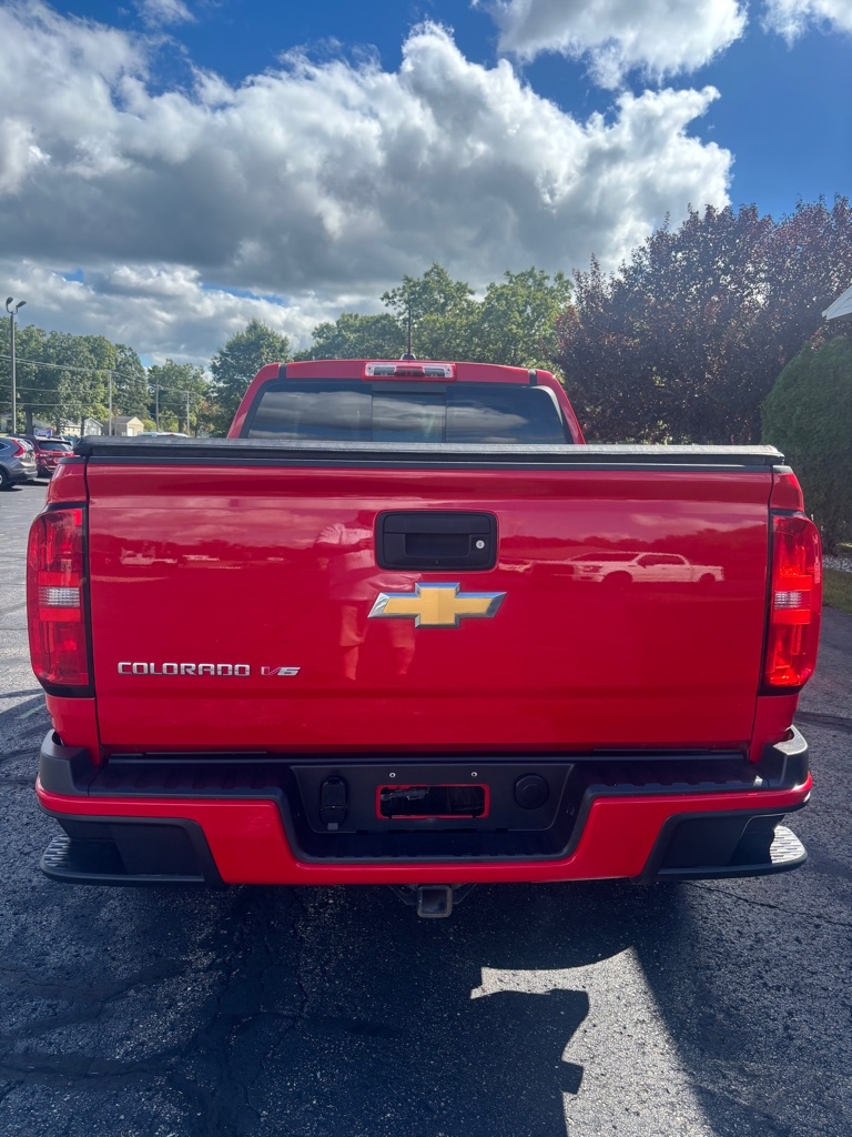 2017 Chevrolet Colorado Z71 photo 4