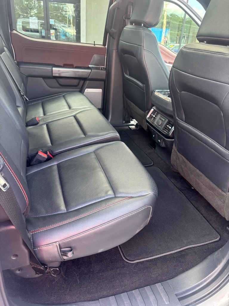 2021 Ford F-150 Lariat photo 8
