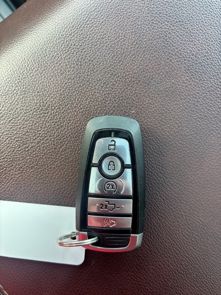 2021 Ford F-150 Lariat photo 12