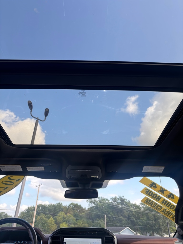 2021 Ford F-150 Lariat photo 13