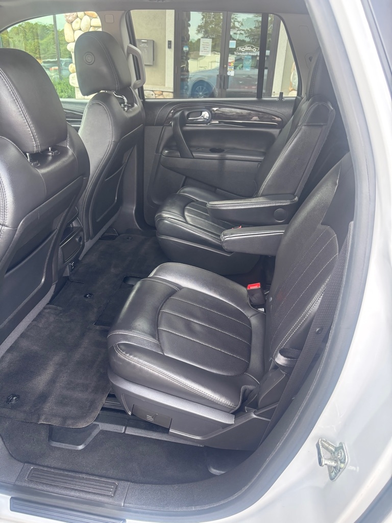 2016 Buick Enclave Leather photo 9