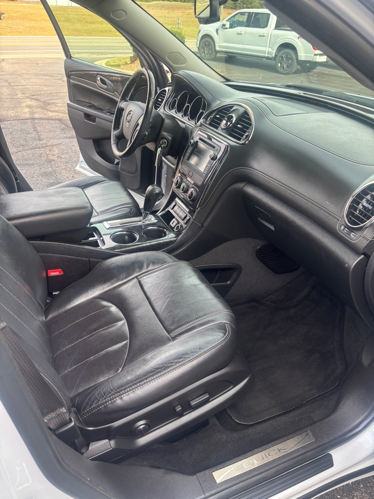 2016 Buick Enclave Leather photo 14