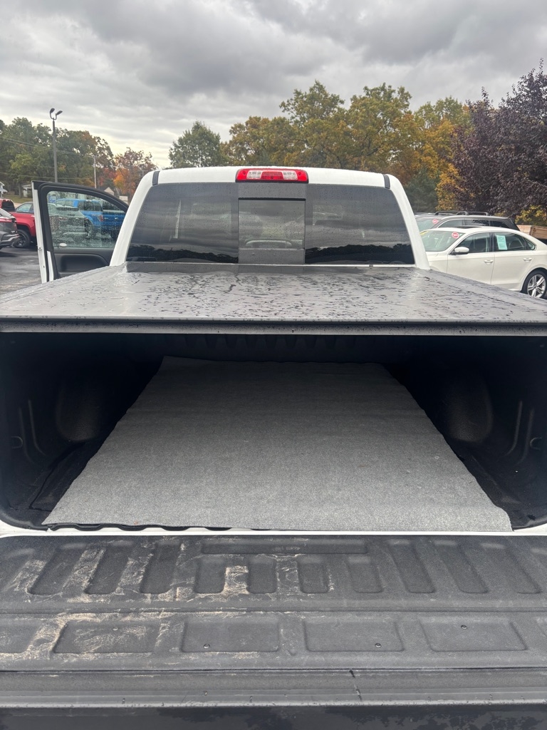 GMC Sierra 1500 SLT Crew Cab Long Box 4WD 2016