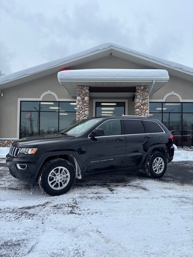 2019 Jeep Grand Cherokee Laredo 4WD