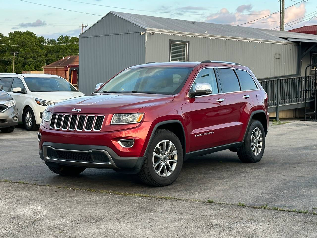2014 Jeep Grand Cherokee Limited's photo