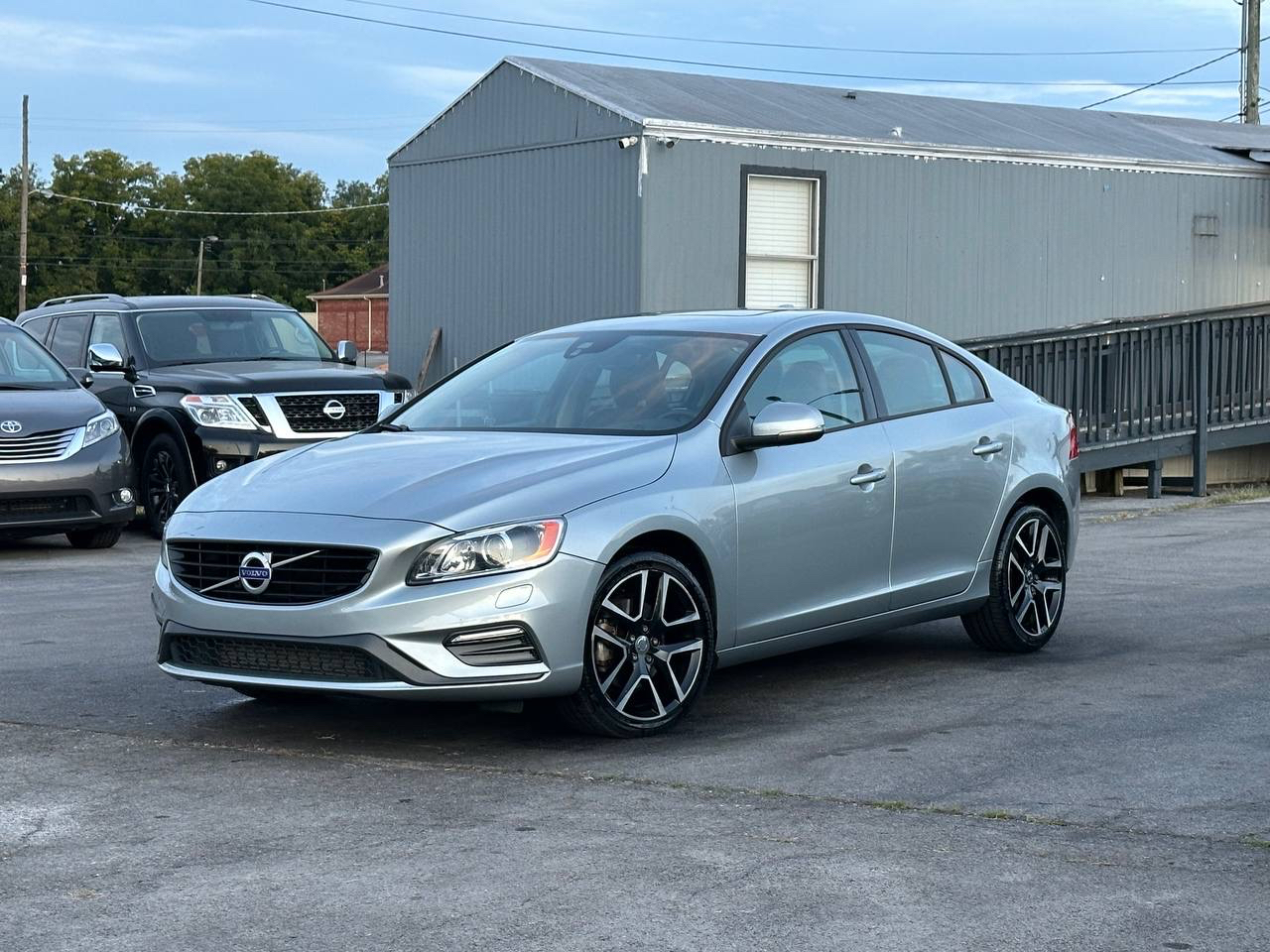 2018 Volvo S60 Dynamic's photo