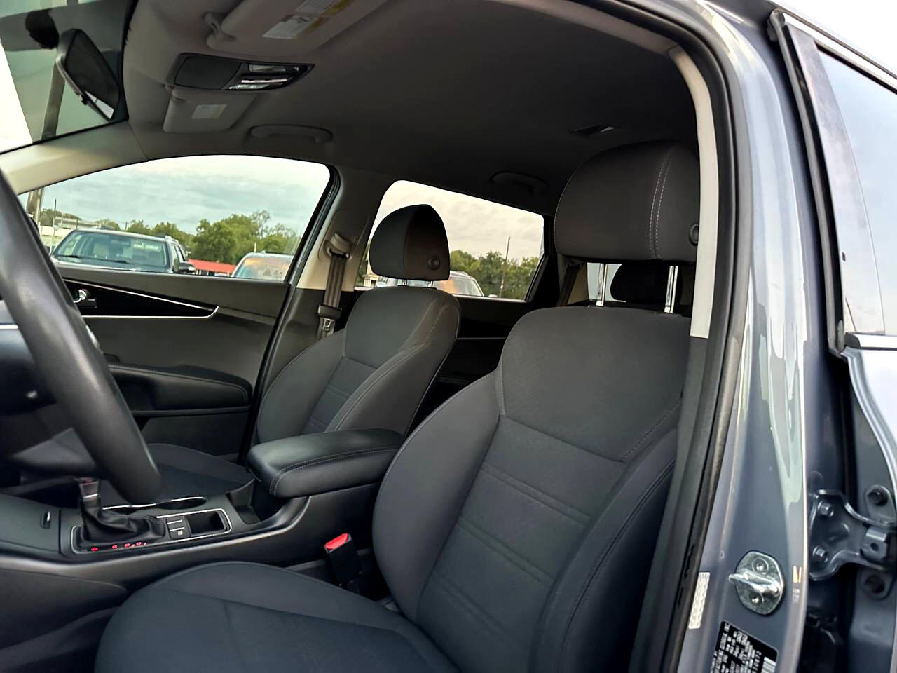 Kia Sorento LX 2WD 2019 Kia Sorento LX 2WD 2019
