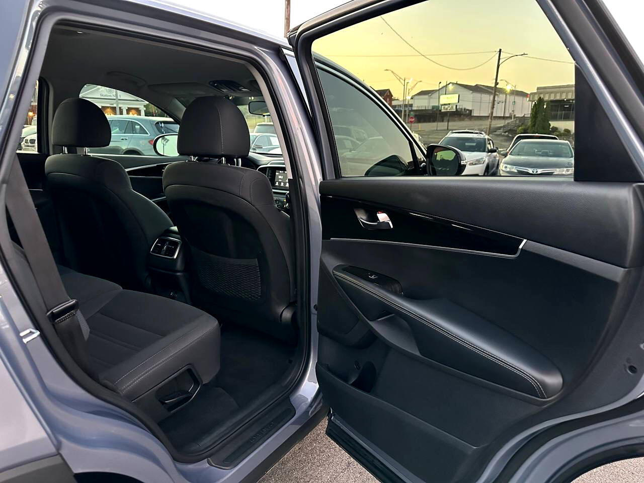 Kia Sorento LX 2WD 2019 Kia Sorento LX 2WD 2019