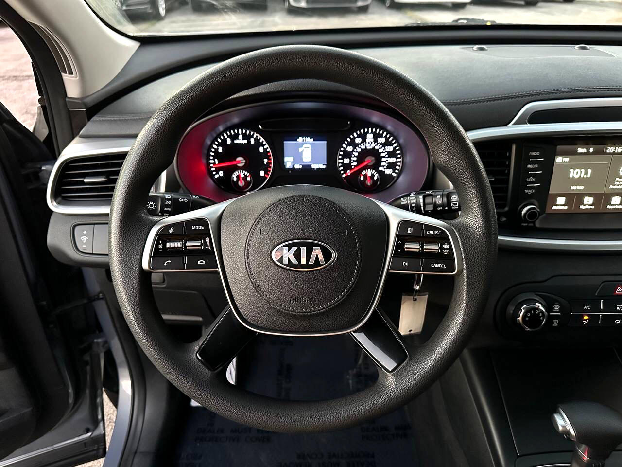 Kia Sorento LX 2WD 2019 Kia Sorento LX 2WD 2019