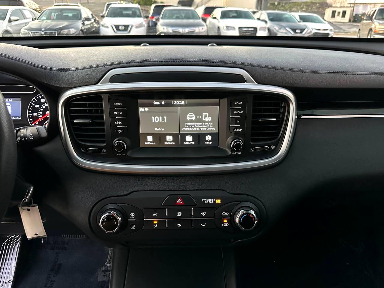 Kia Sorento LX 2WD 2019 Kia Sorento LX 2WD 2019