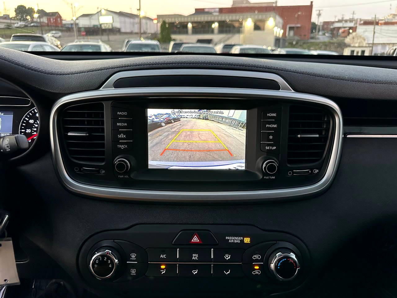 Kia Sorento LX 2WD 2019 Kia Sorento LX 2WD 2019