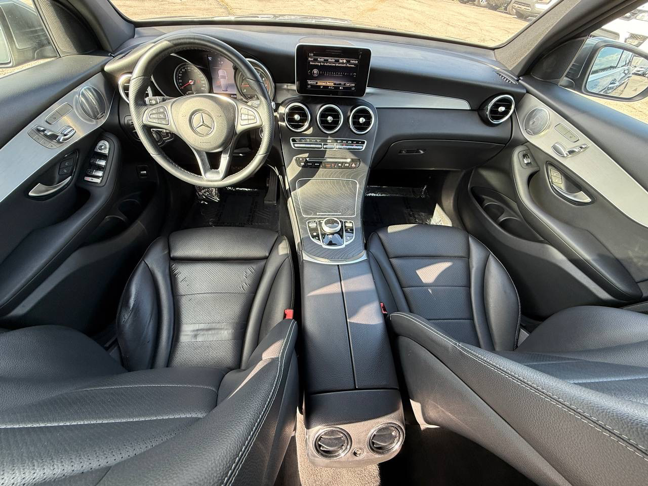 Mercedes-Benz GLC-Class GLC300 2019 Mercedes-Benz GLC-Class GLC300 2019