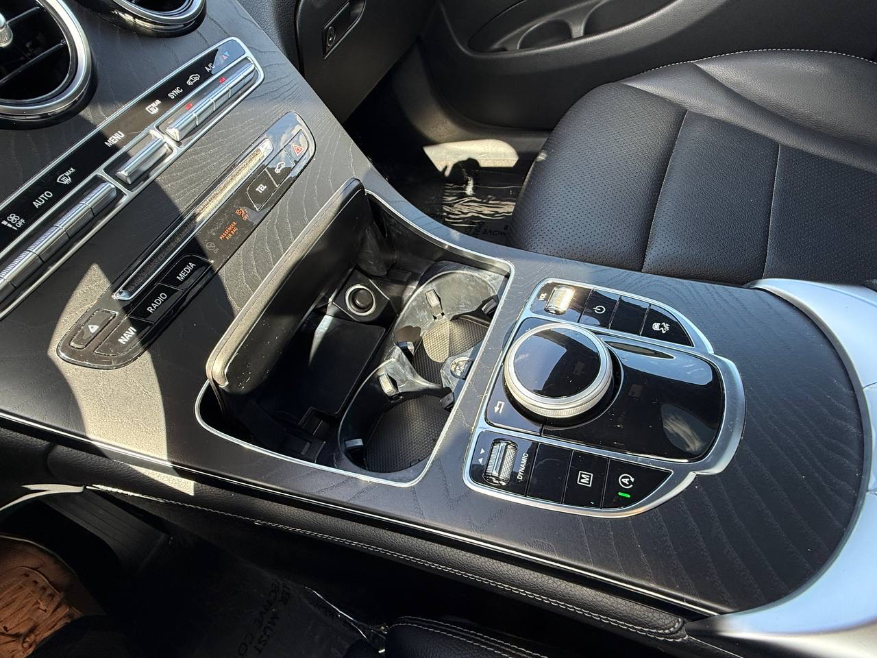 Mercedes-Benz GLC-Class GLC300 2019 Mercedes-Benz GLC-Class GLC300 2019
