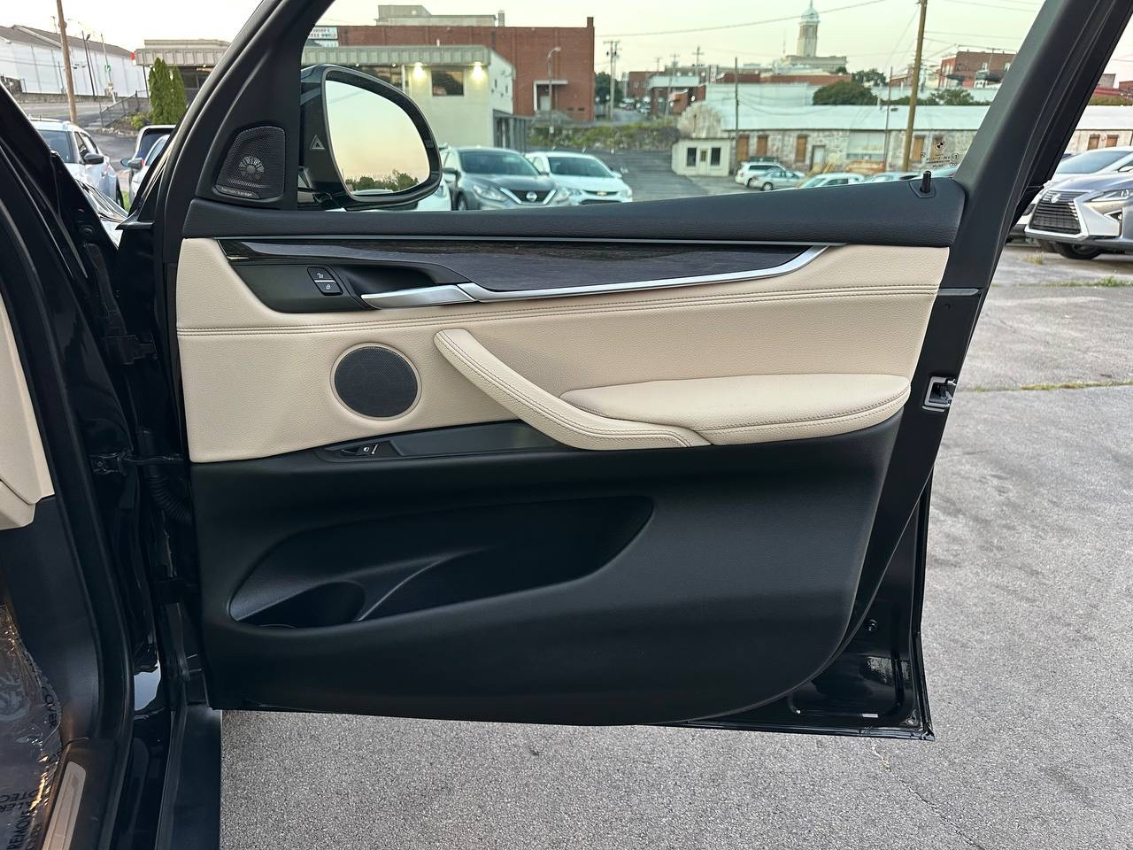 View 30