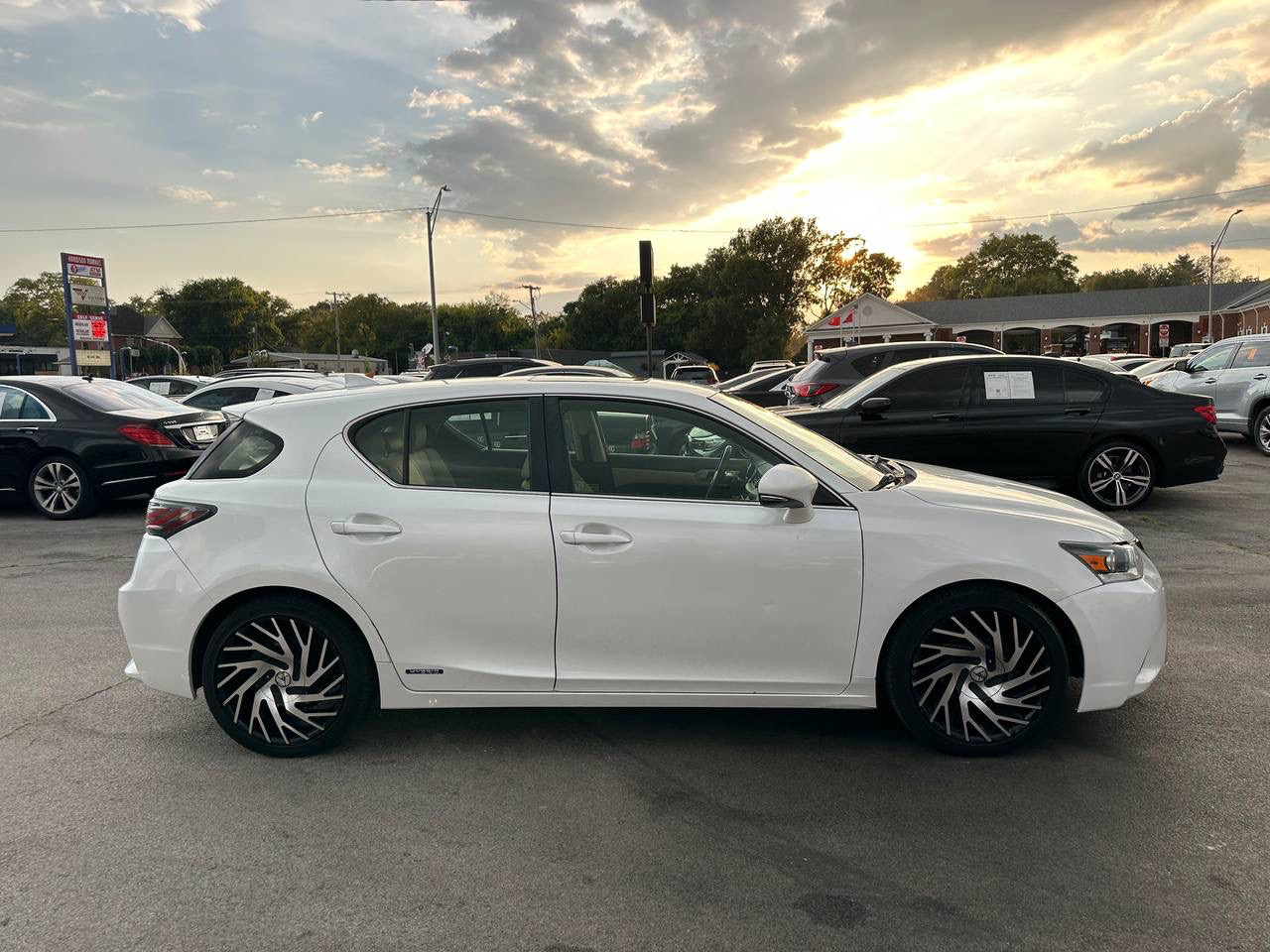 Lexus CT 200h Base 2015 Lexus CT 200h Base 2015