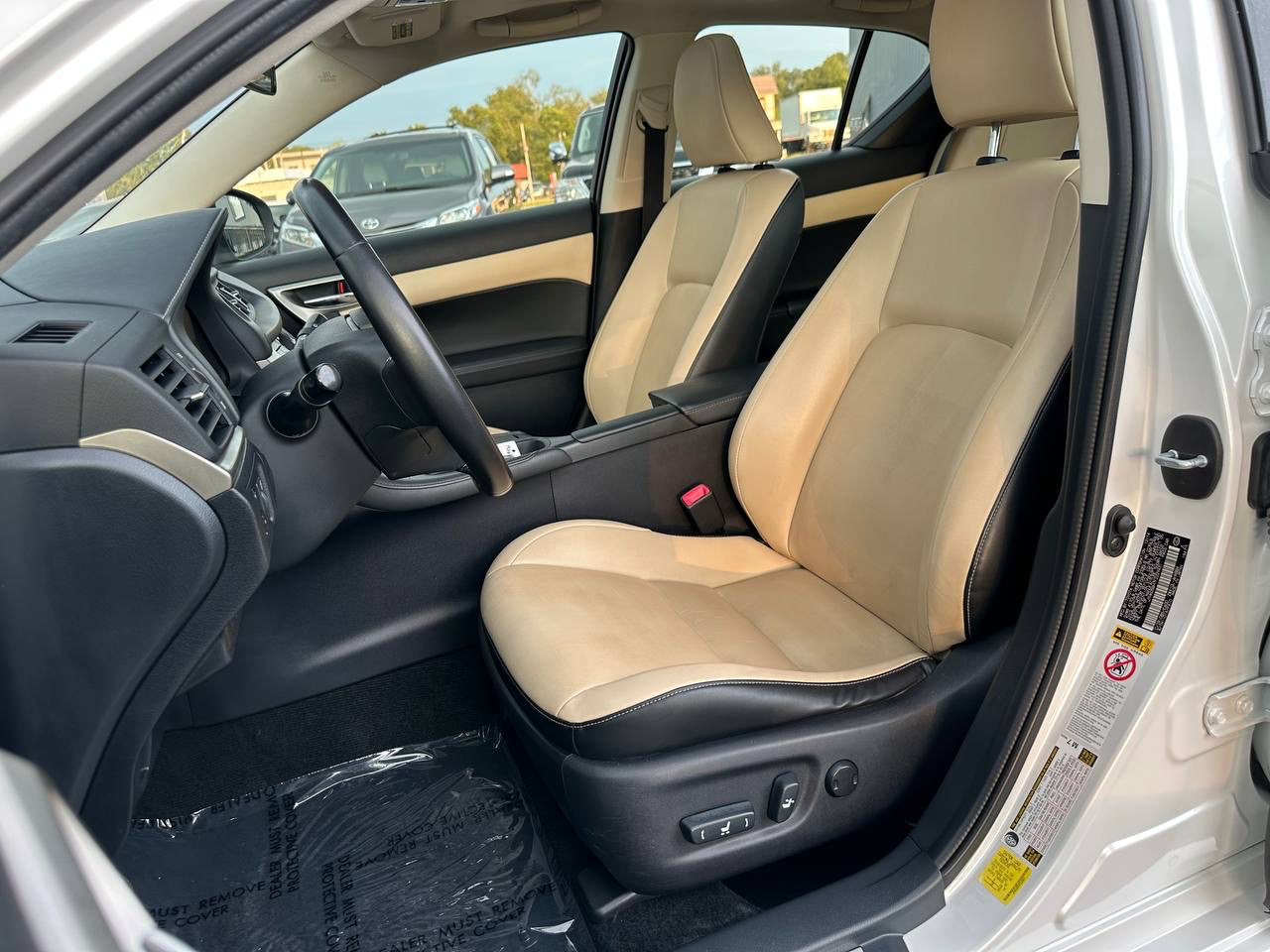 Lexus CT 200h Base 2015 Lexus CT 200h Base 2015