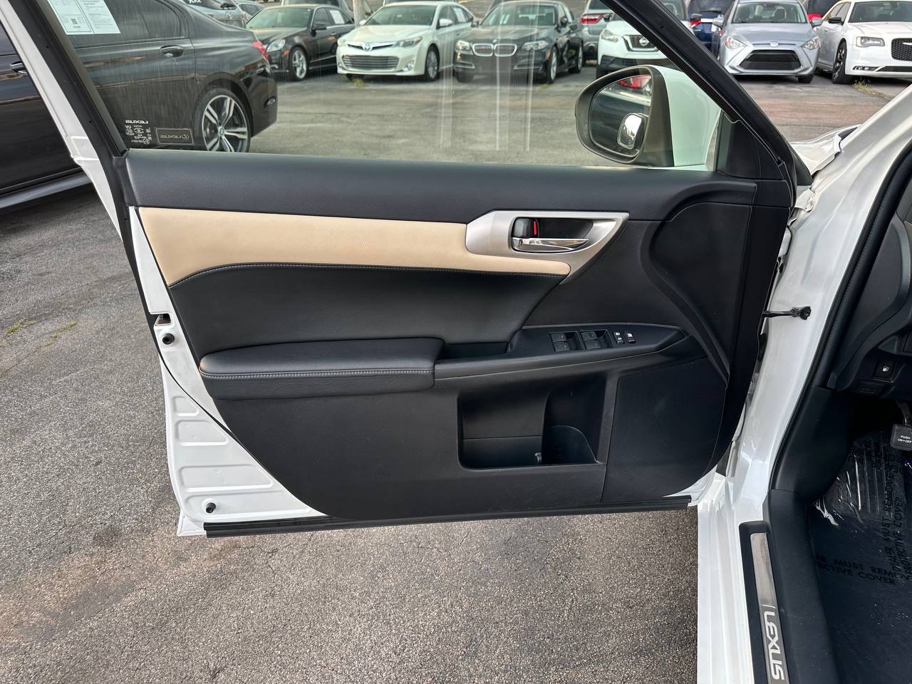 Lexus CT 200h Base 2015 Lexus CT 200h Base 2015