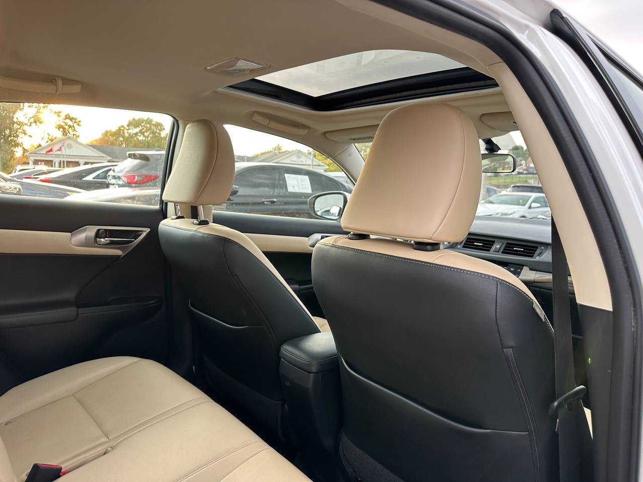 Lexus CT 200h Base 2015 Lexus CT 200h Base 2015