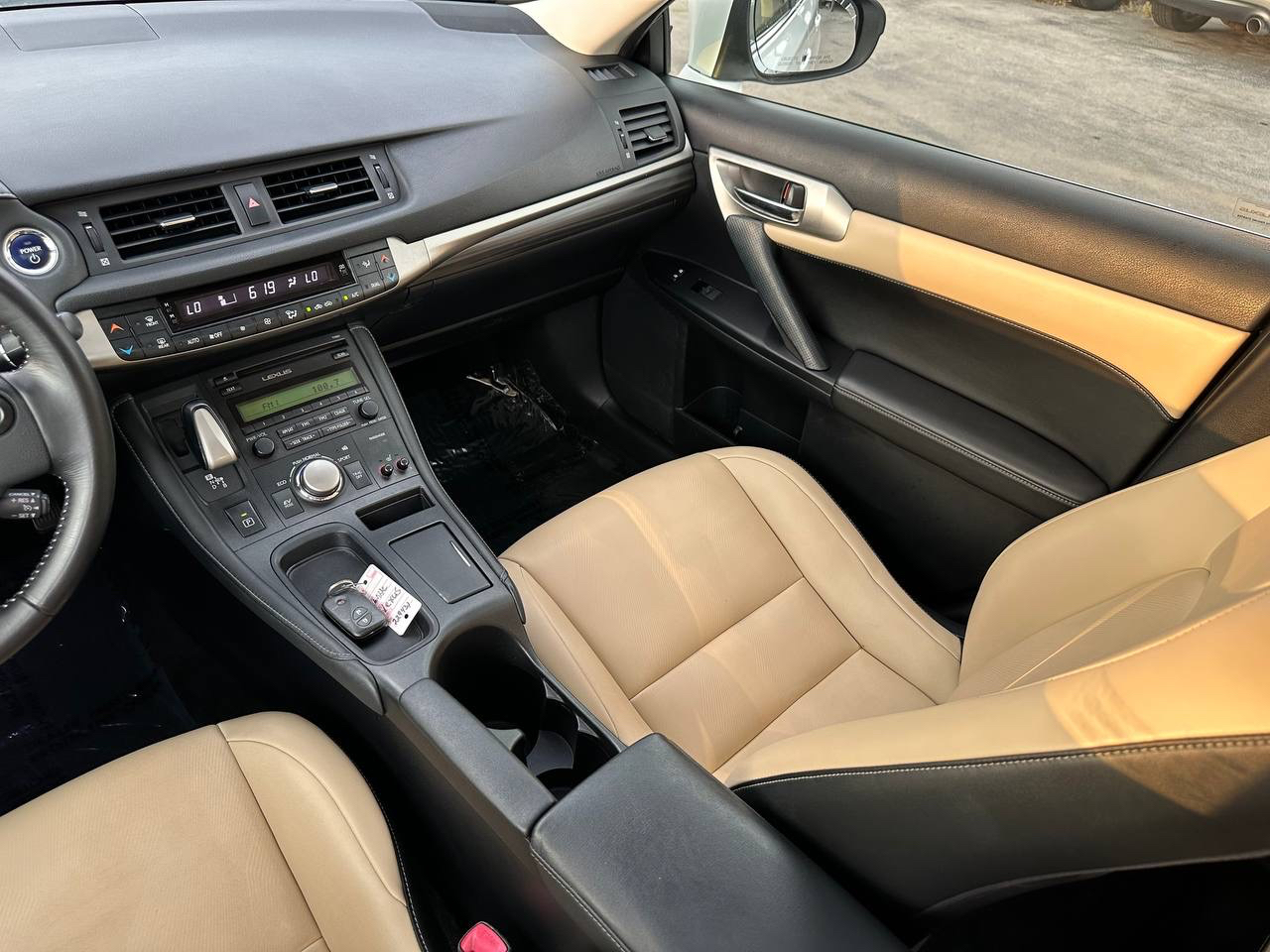 Lexus CT 200h Base 2015 Lexus CT 200h Base 2015