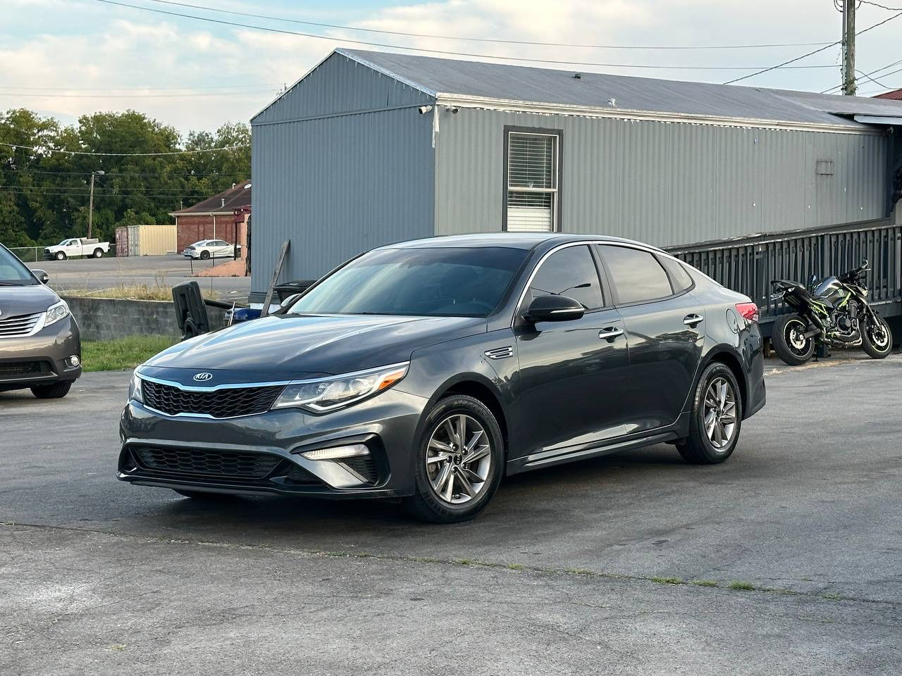 2020 Kia Optima LX's photo