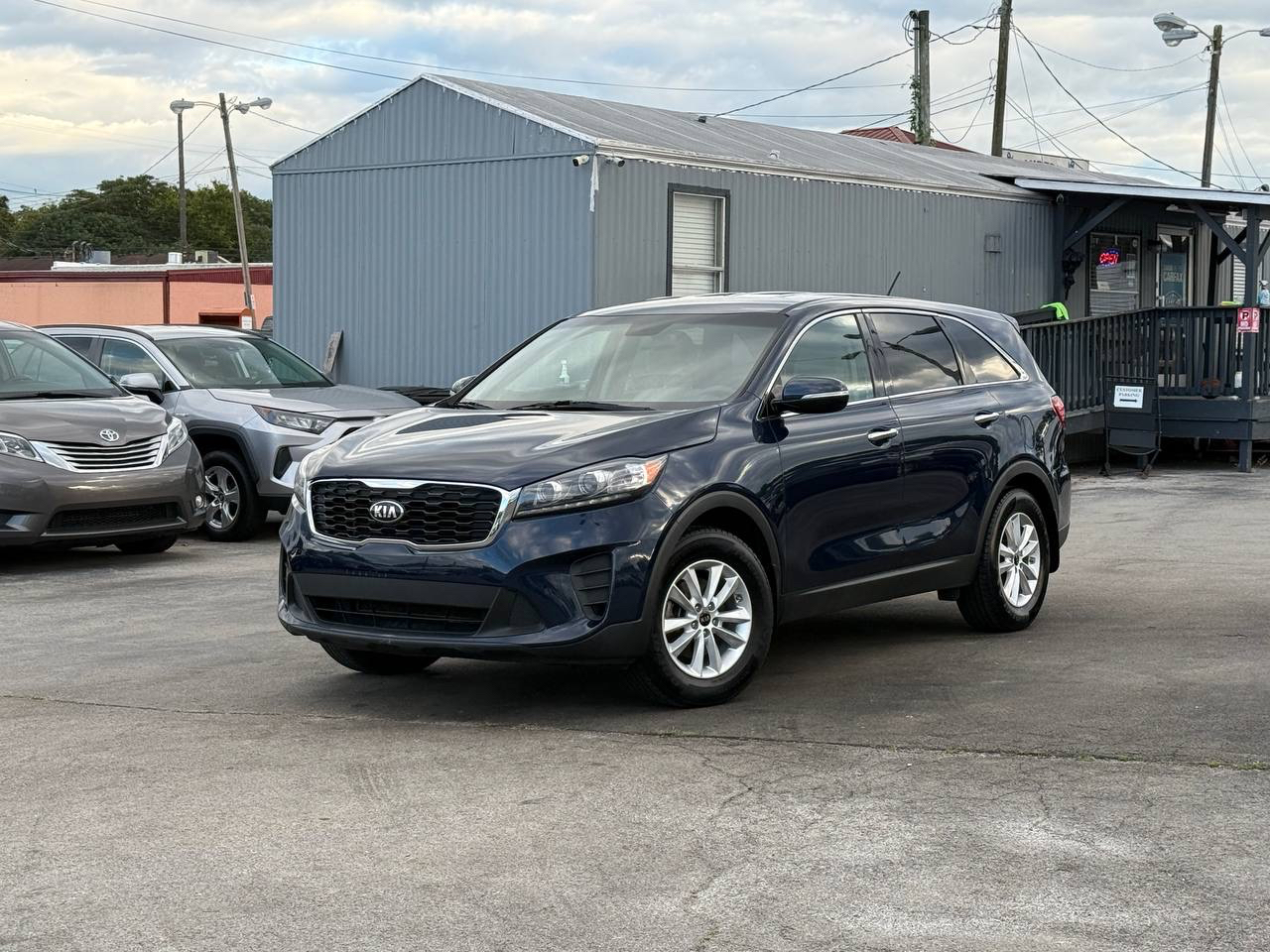 2019 Kia Sorento LX's photo