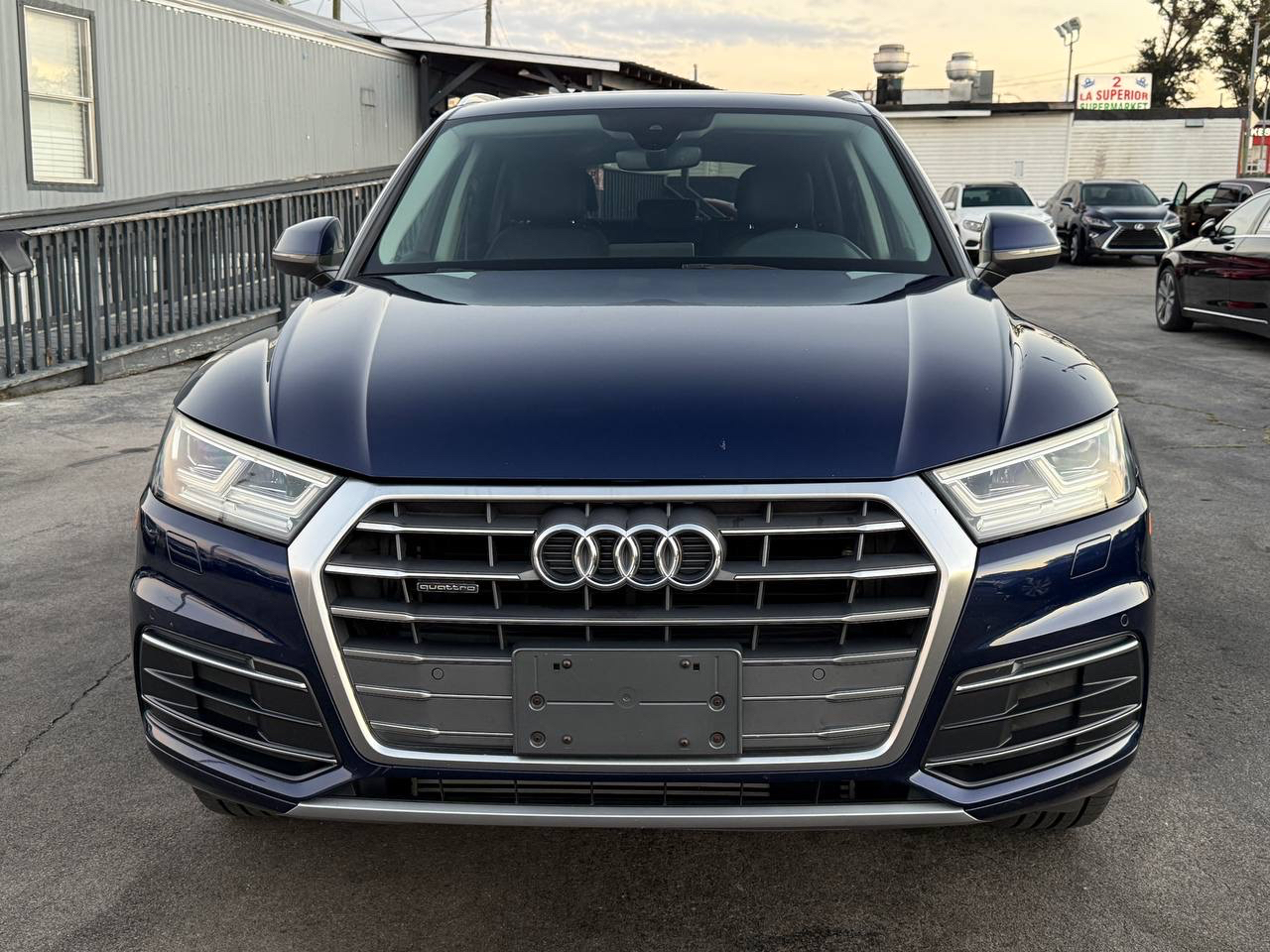 Audi Q5 2.0T Premium Plus quattro 2018 Audi Q5 2.0T Premium Plus quattro 2018