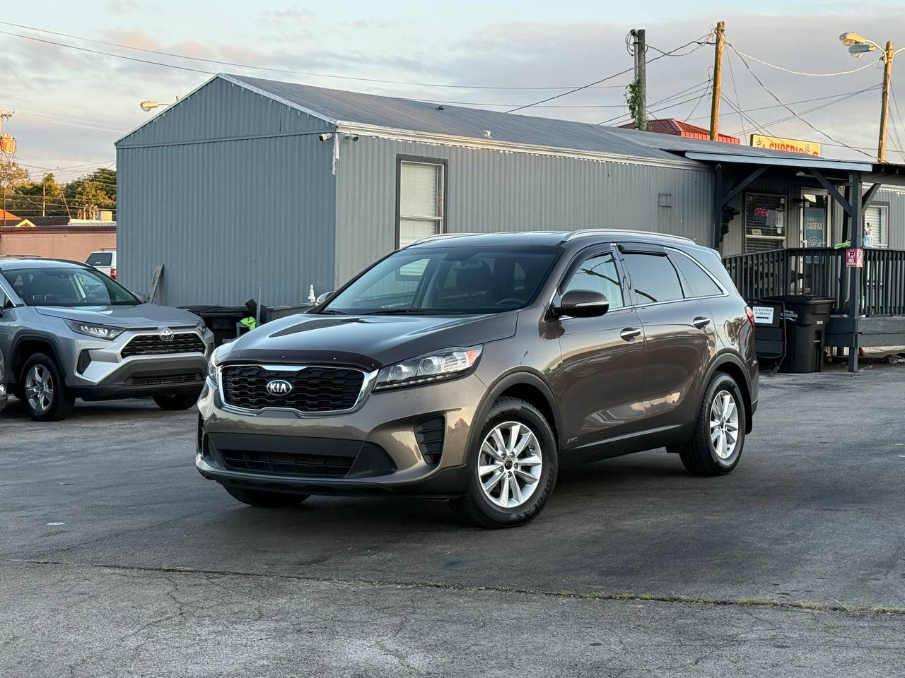 2019 Kia Sorento LX's photo