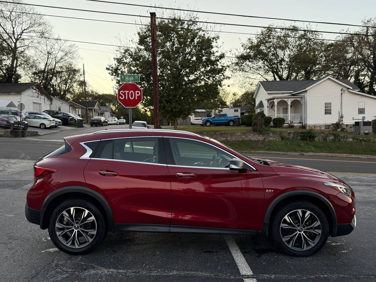 Infiniti QX30 Luxury AWD 2017 Infiniti QX30 Luxury AWD 2017