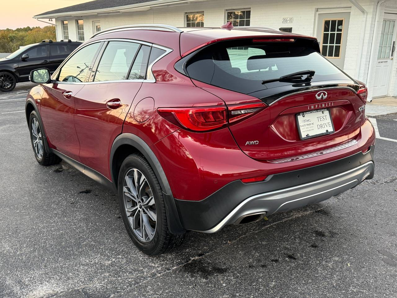 Infiniti QX30 Luxury AWD 2017 Infiniti QX30 Luxury AWD 2017