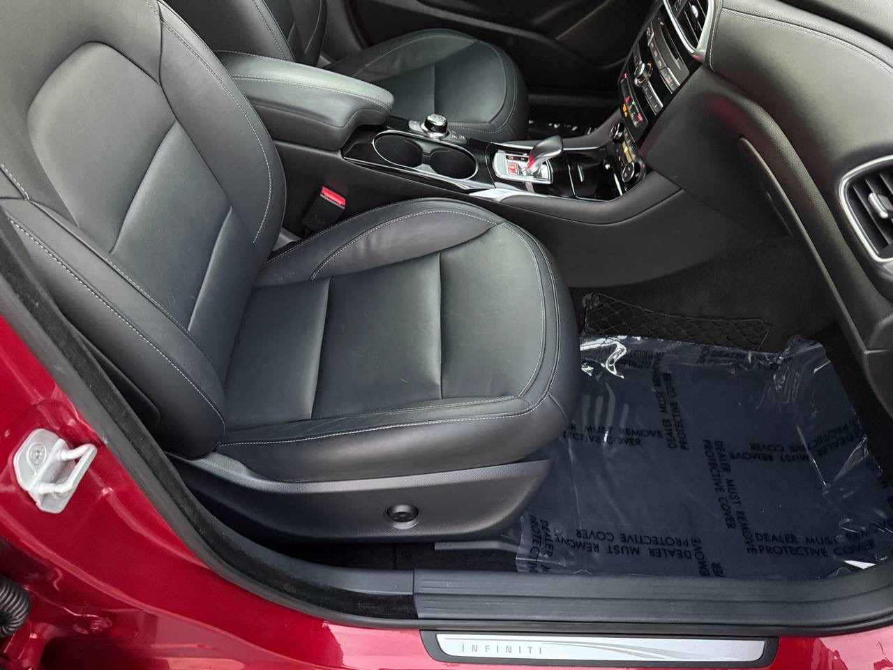 Infiniti QX30 Luxury AWD 2017 Infiniti QX30 Luxury AWD 2017