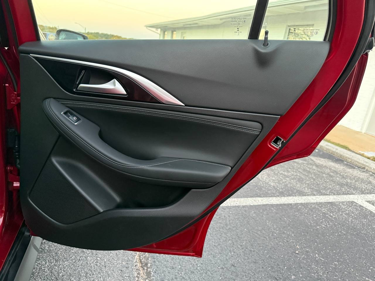 Infiniti QX30 Luxury AWD 2017 Infiniti QX30 Luxury AWD 2017