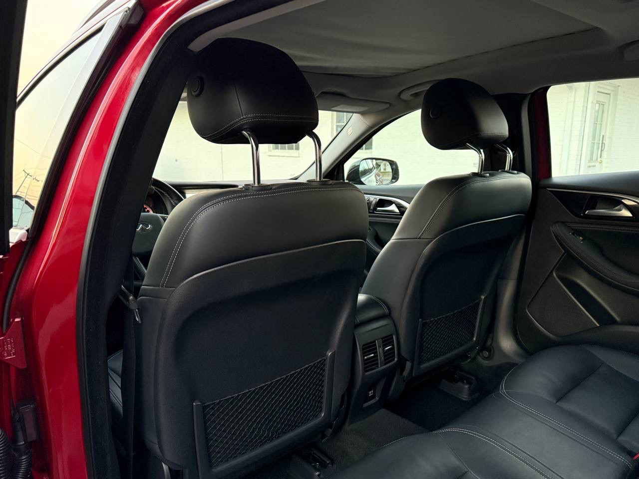 Infiniti QX30 Luxury AWD 2017 Infiniti QX30 Luxury AWD 2017